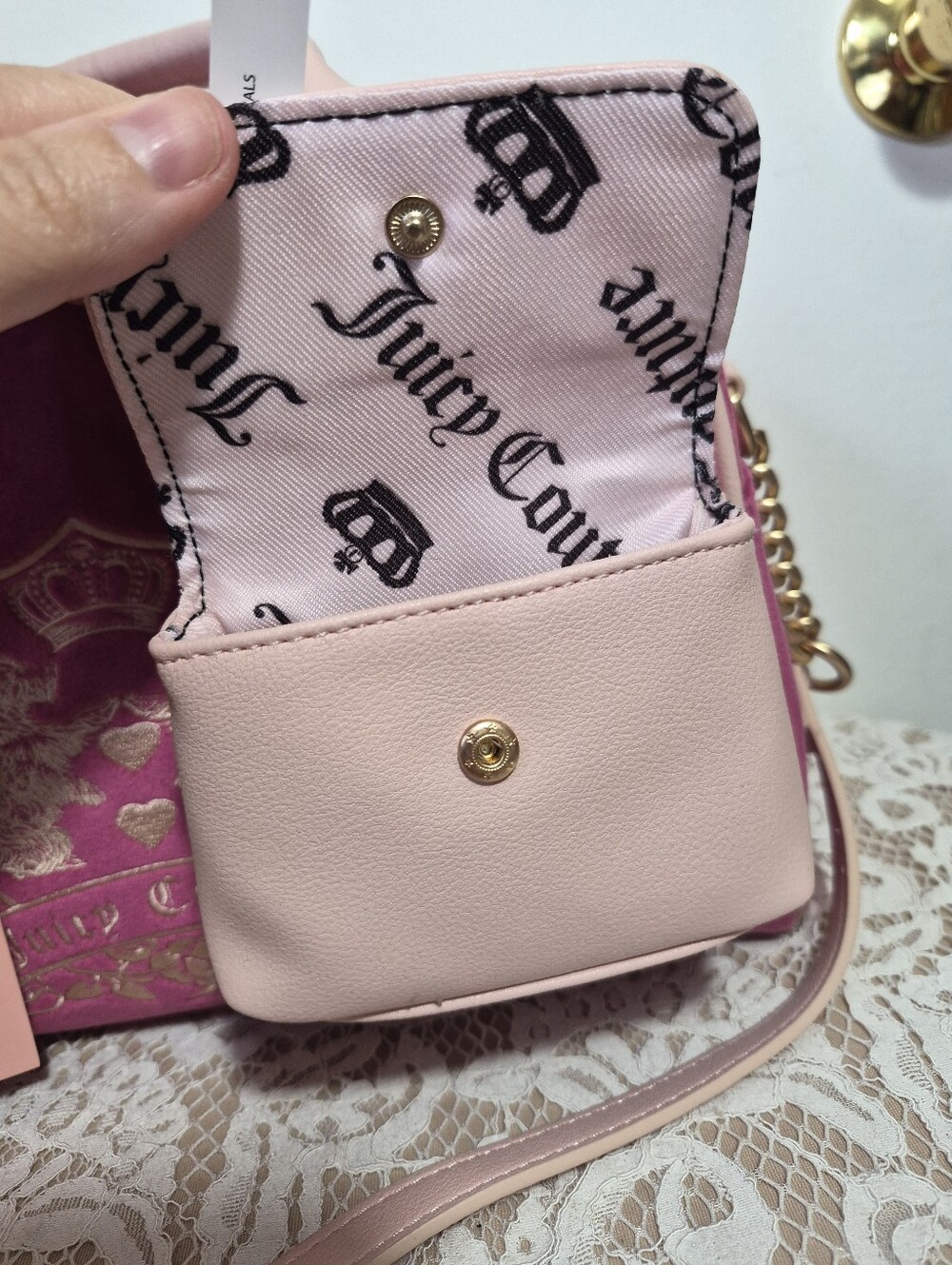Juicy Couture Satchel - Picture 4 of 13